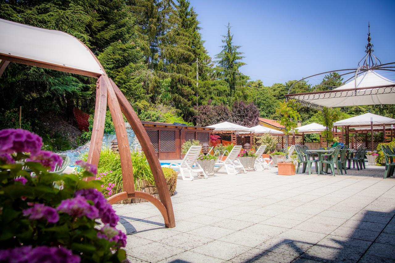 Hotel Ulisse Carpegna Exterior photo